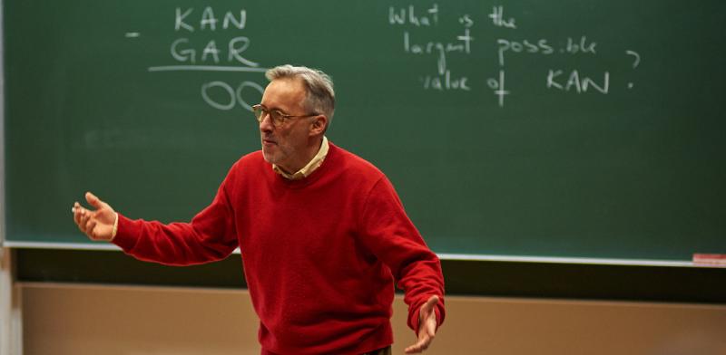 Charlie Gilderdale from NRICH leading interactive talk session at the Centre for Mathematical Sciences